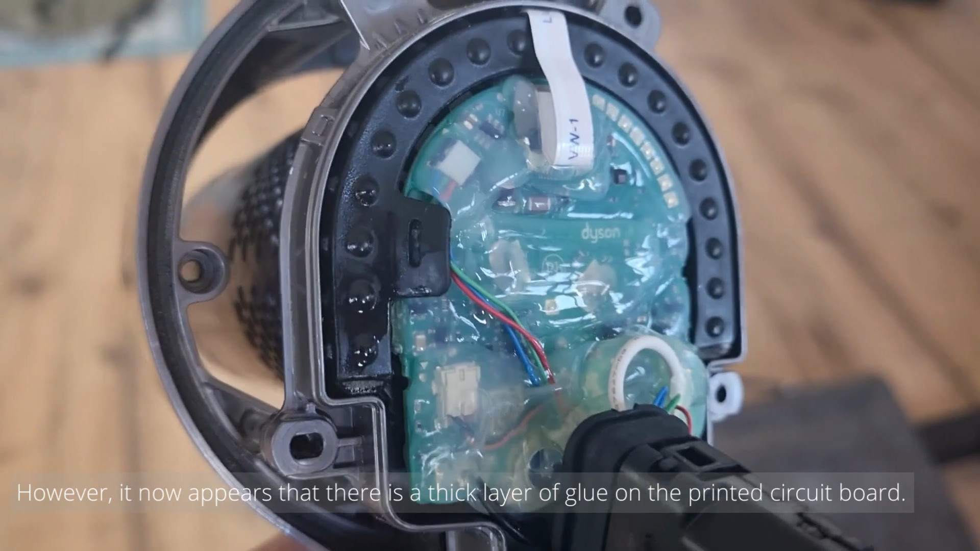 File:Dyson-glued-button.jpg